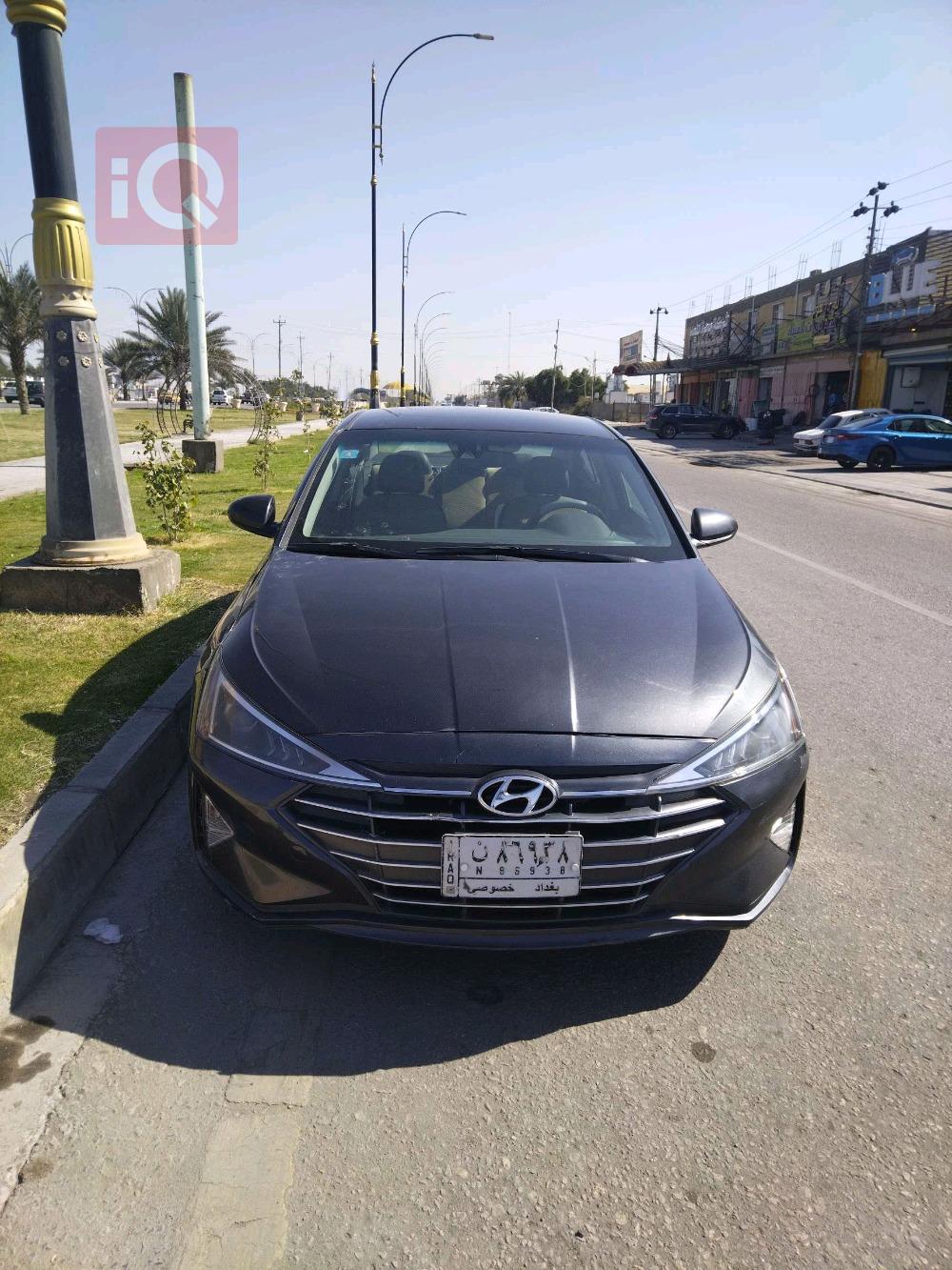 هیوندای ئەلەنترا